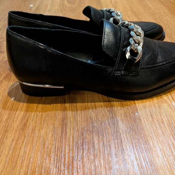 Loafers - Picture 2 of 3
